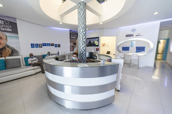 Slider image (8) Sani Dental Group Platinum